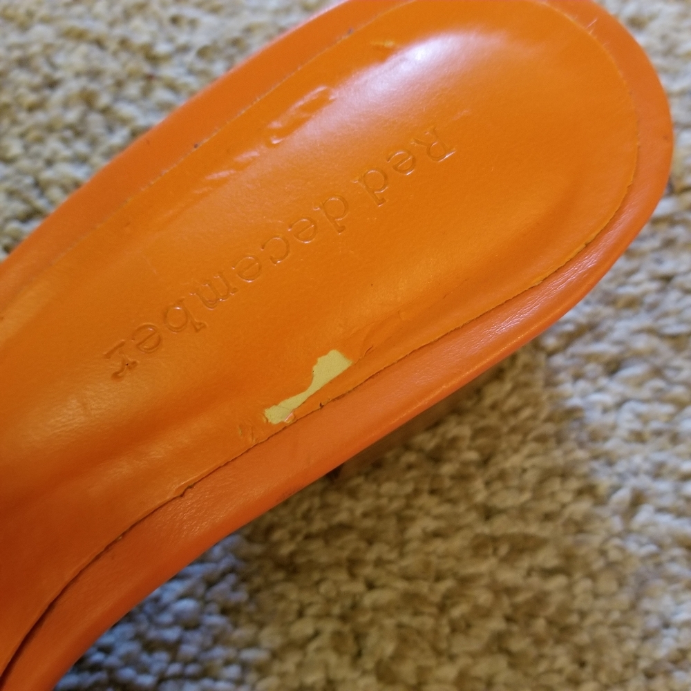Red December orange leather slip-on heels, sz 240 - Picture 3 of 4